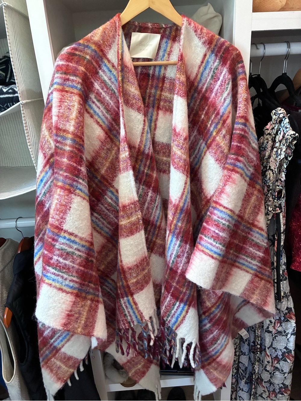 Doen Red & Cream Plaid Fringe Wrap